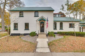 Charming Home 3 Blocks to Winona State University